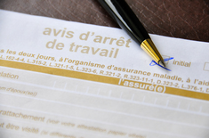 bruz2020's tweet photo. Un rappel sur les dispositions prévues pour permettre de garder vos enfants à la maison: https://t.co/0zjfwO0QJM #Bruz https://t.co/qdWPcuGfuh