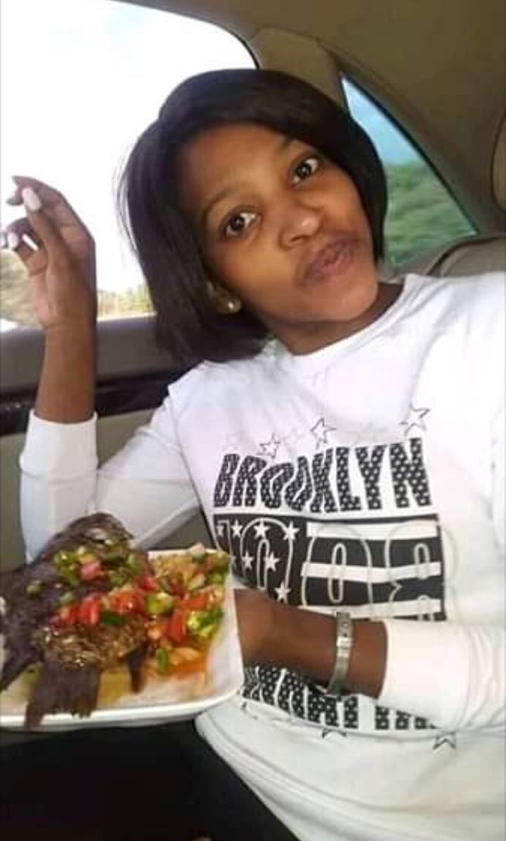 Gofa_Craig's tweet photo. If you happen to be in Francistown go and support a good friend of mine... The number one fish selling spot in the Ghetto #StrataSaoBitsa https://t.co/EOZcBquj2t