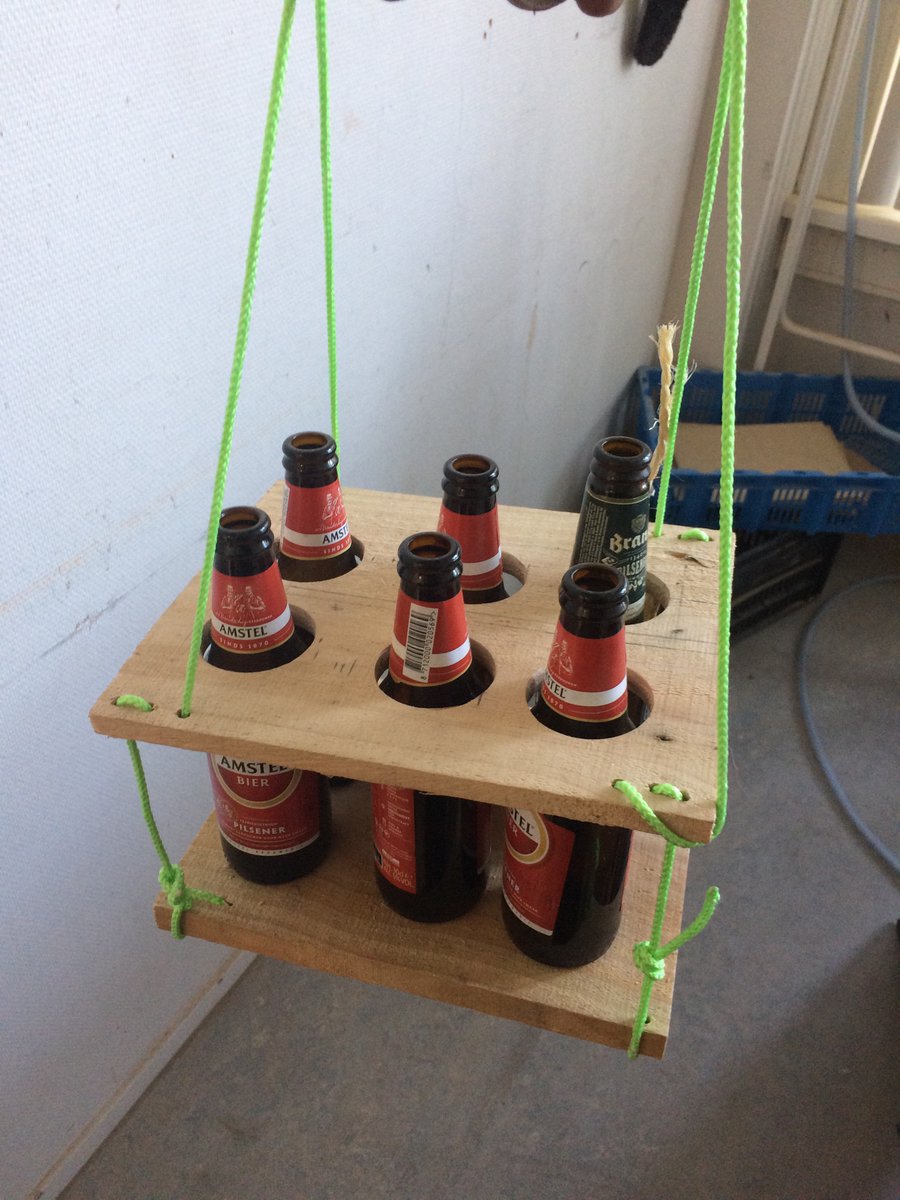 GewoonDoen8's tweet photo. Idee voor bierflesjes en promo voor @kekbier of @naecktebrouwers https://t.co/OSf9WqU17U