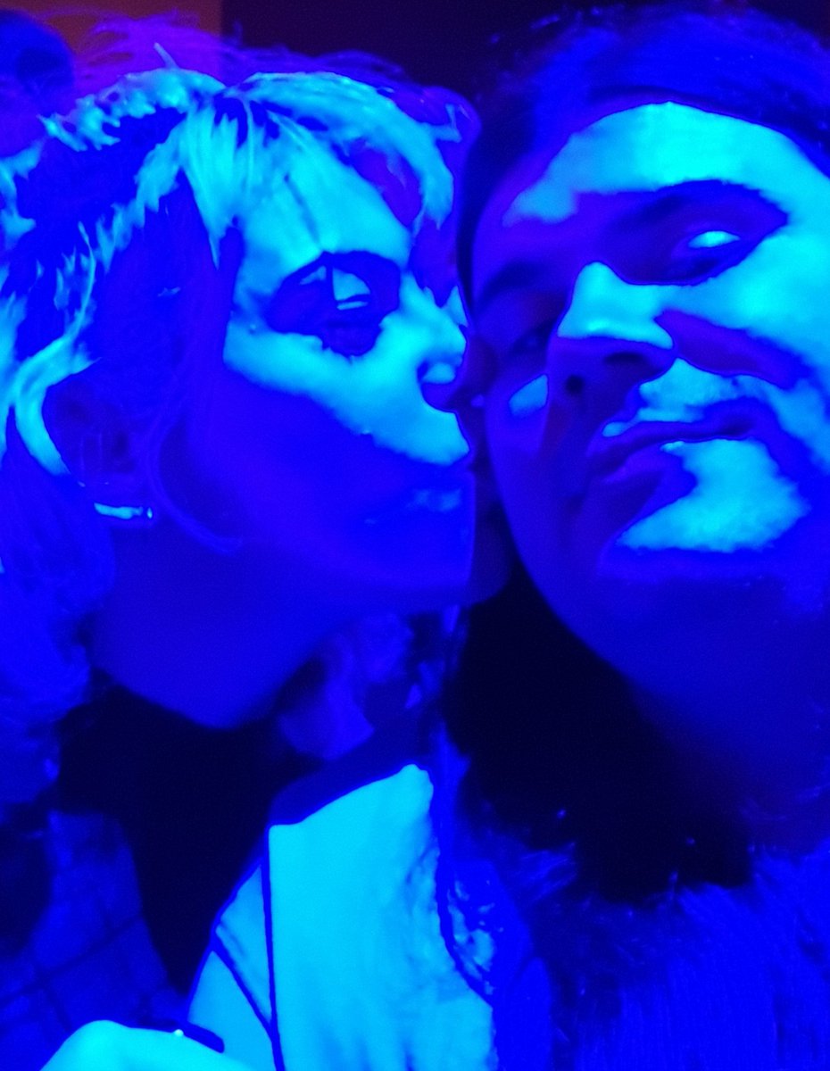 Turinqui07's tweet photo. Having the best time at #blancdeblanc #blancshow https://t.co/zNOeBruVfN