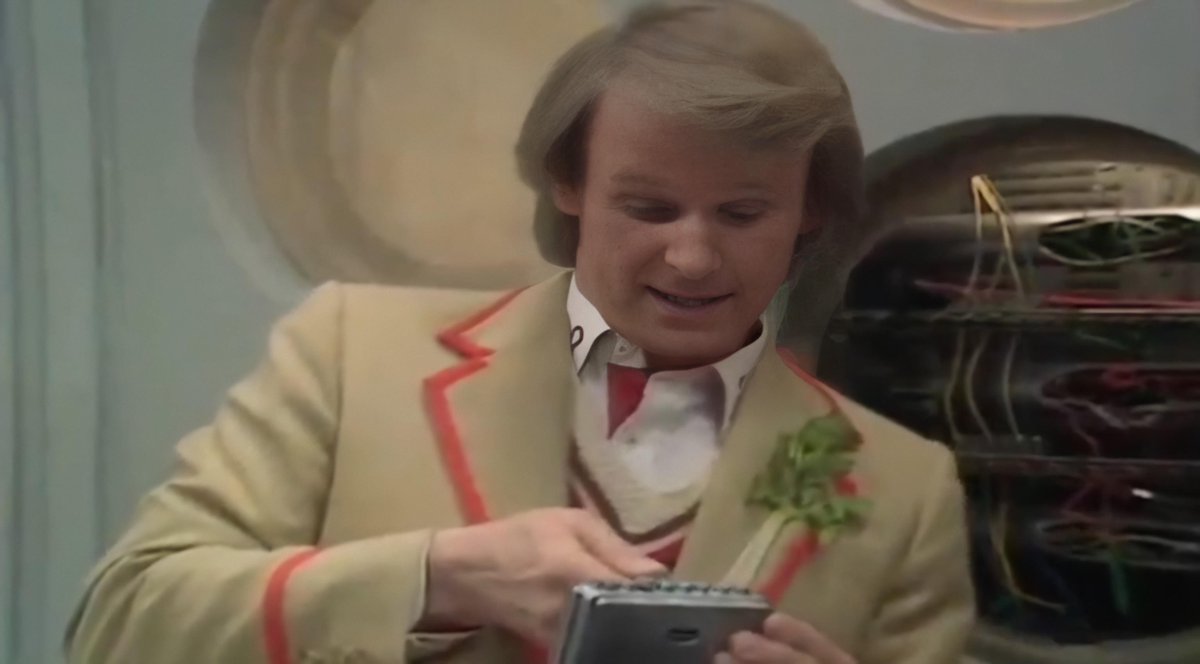 TheFansOfWho's tweet image. "You know how it is. You put things off for a day, the next thing you know it's a hundred years later."

#DoctorWho #ArcOfInfinity #Remini