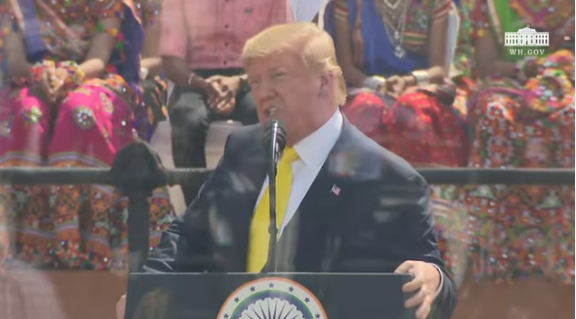 President Trump Delivers Remarks At A Namaste Trump Rally

Read Here Full Article : bit.ly/2TXtWid

#POTUS
#PerfectParodyGagGift
#IsDonaldTrumpAGoodPresident
#DonaldTrumpTalkingDoll