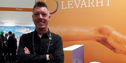 Our marketing colleague Martijn Bouwman was interviewed by @EUROFRESHD during #fruitlog2020. He spoke about food waste, convenience goods and sustainability. Read more about our progressive strategy: eurofresh-distribution.com/news/progressi… #Levarht  #bringingthebesttogether