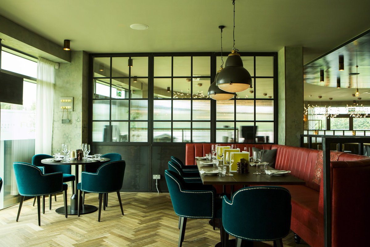 Exciting news... during March &amp; April there will be no minimum spend on our London private dining rooms! 

* Chancery Lane, Fulham Reach, Southbank, Threadneedle &amp; Tower Hill only •  <a href="/raymond_blanc/">Raymond Blanc</a>