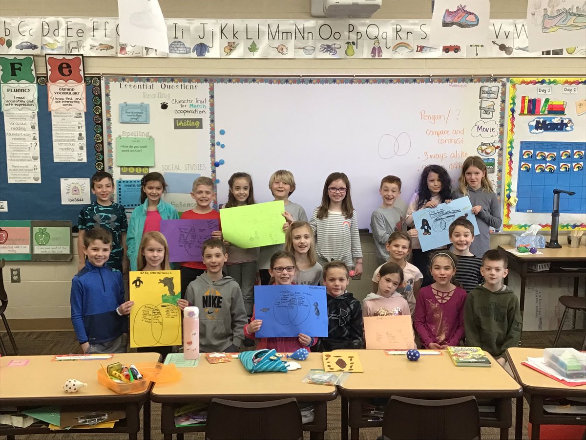MrsCole79384578's tweet photo. Group projects.. penguin vs animal of choice!
research ✅compare/contrast ✅create poster with Venn Diagram ✅present to class ✅ #penguinunit #creativity #theymakemeproud #secondgrade @LingleAveElem https://t.co/FKKJRpIYnH