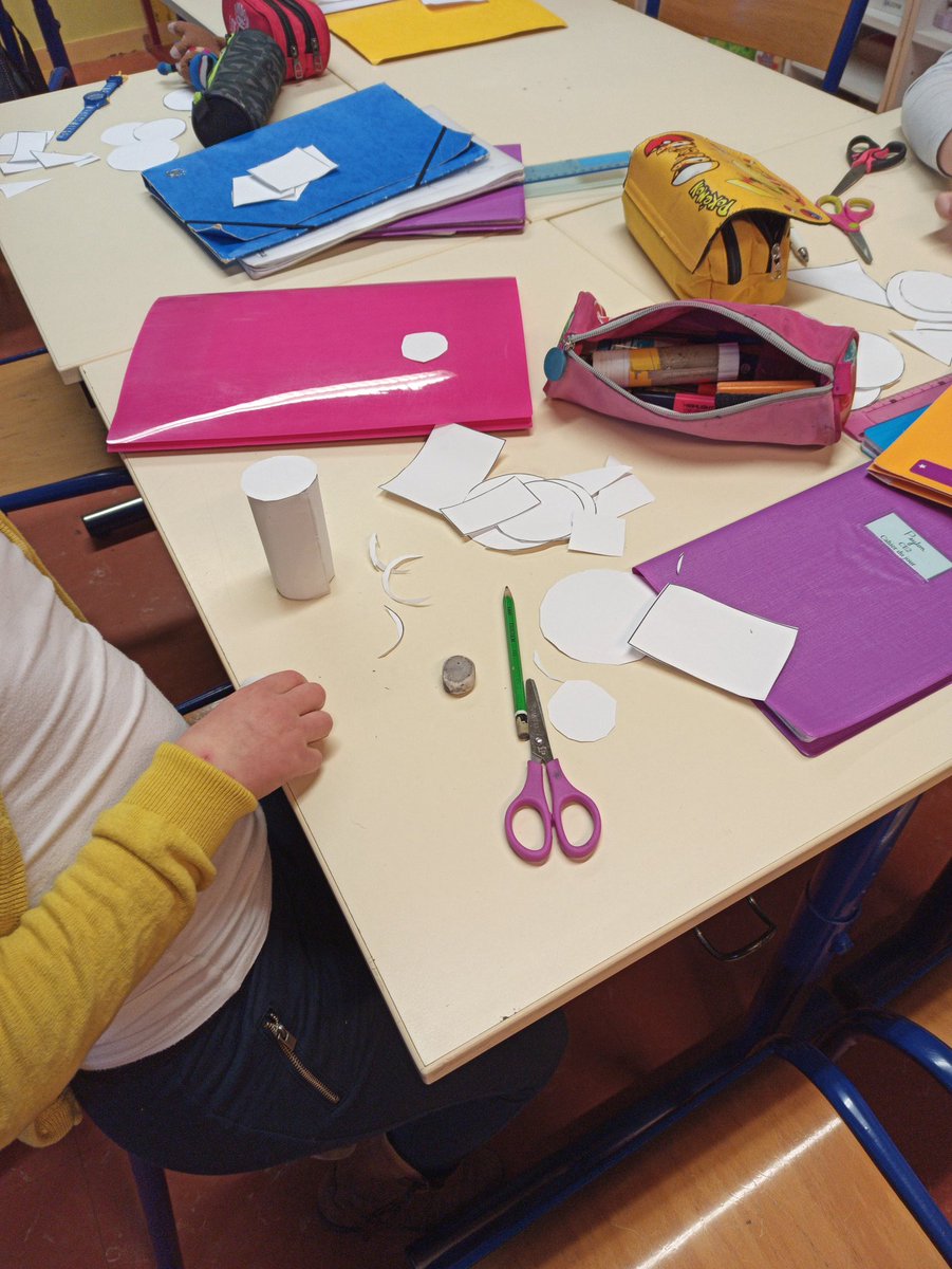 Estelle F Ecole Galilée tweet media