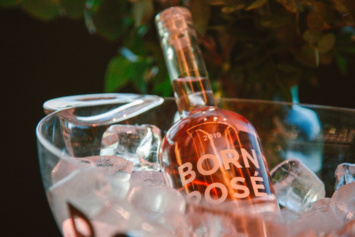 TheNothingLab's tweet photo. Convocatória para #BornRose en @BarcelonaNobu.
Más fotos en nuestro Facebook: https://t.co/84f2X6vfzC
#TheNothingLab https://t.co/8WQR3f5TKS