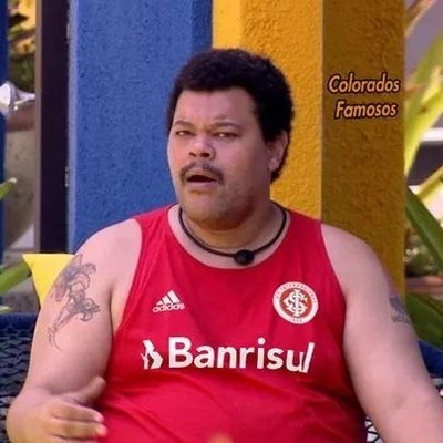 carollomarcelo's tweet photo. Corona vírus. Pandemia global. Dólar superando recordes e destruindo a nossa economia.

Caos total no BR e no mundo e as minhas duas únicas preocupações do momento se resumem a: https://t.co/n9i9dEjhXX