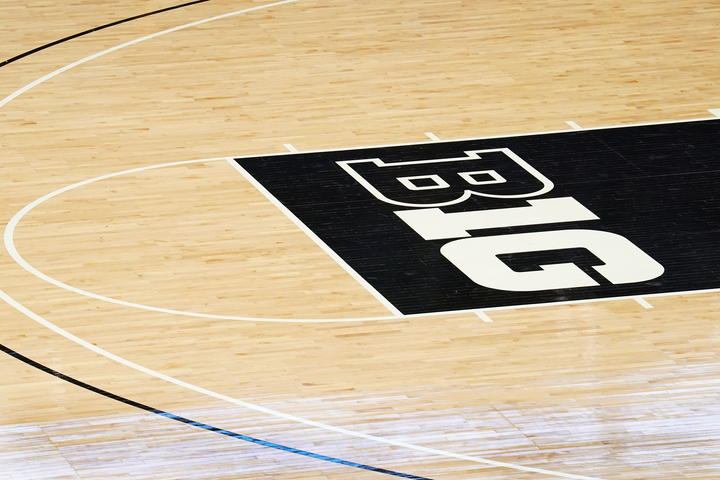 BleacherReport's tweet photo. Breaking: The Big Ten Tournament is cancelled. https://t.co/t695zGVjWw