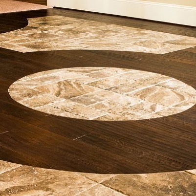 Hardwood floor inlay designs? Yes! We love these creative projects! Message us for more info or visit enmarflooring.com ift.tt/2TMOXNY