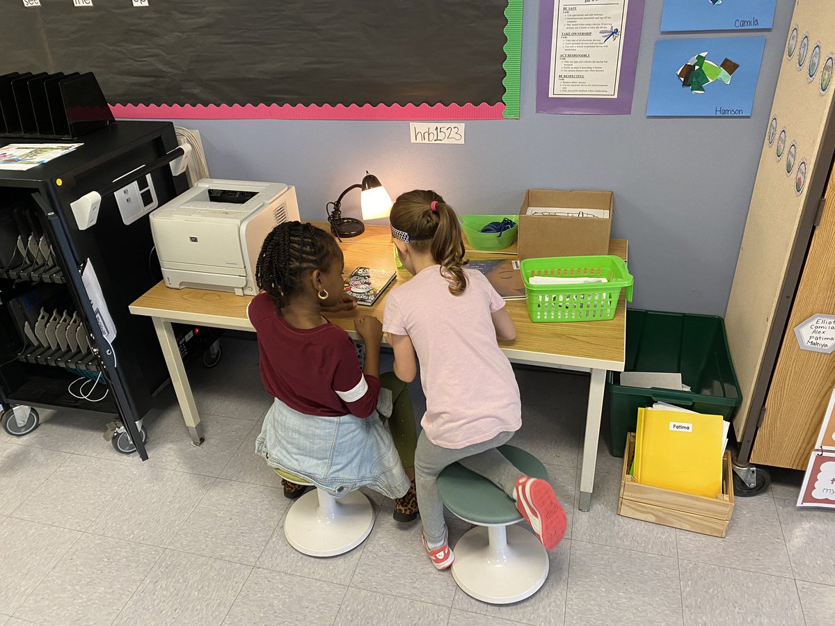 Mrs_Frazier08's tweet photo. Reading Buddies with @TeachingMsSassy for #DDESReads week! @abclarklibrary https://t.co/yaI2WGF6x0