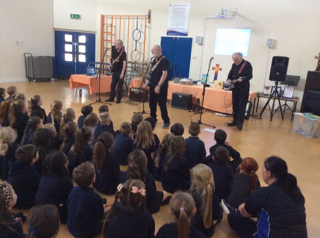MrsWSGC's tweet photo. Fantastic afternoon with @popproject we had so much fun on the Beatles Roadshow @MrGSGC #SGCMusic #SGCHistory https://t.co/tLmNRP5QLc