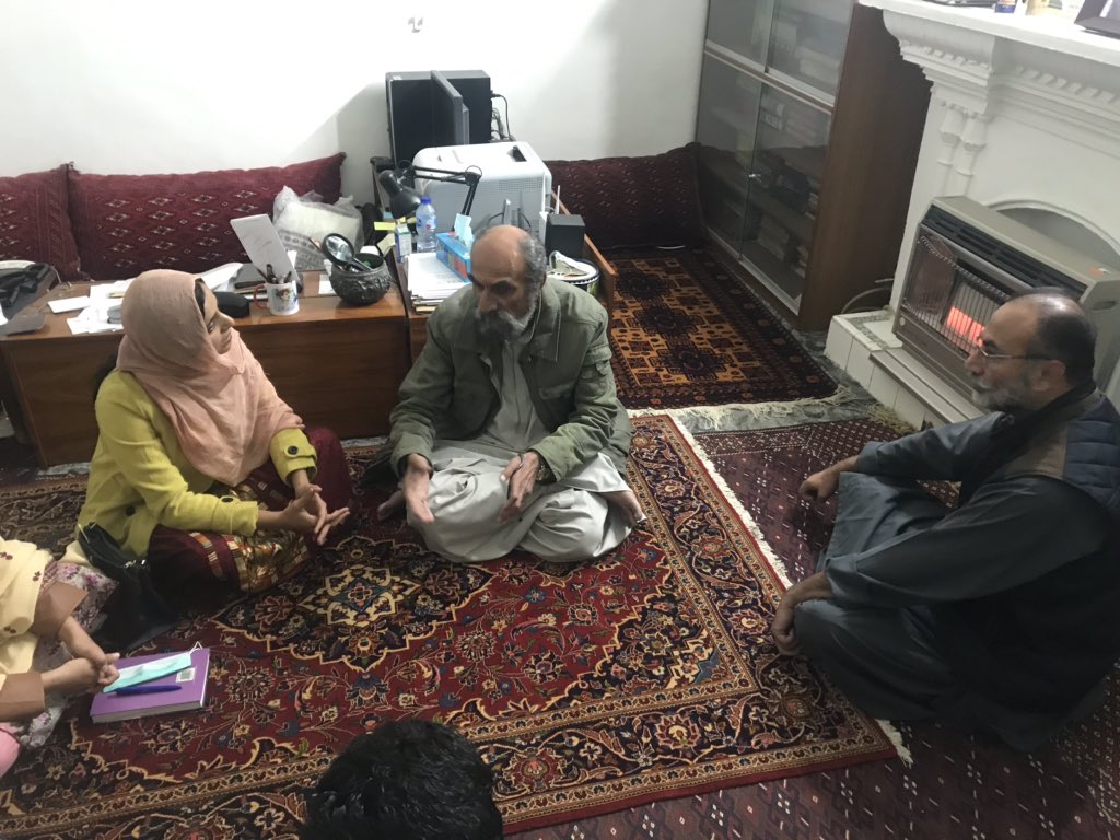 MahrangBaloch_'s tweet photo. Students of BMC meet with Nawab Lashkari raisani & Nawab Aslam raisani regarding the concerns of students and recent Self finance seats notifications .They assured us their support in BMC restoration.
#SayNo2Privatisation https://t.co/ufE8Ff7H7N