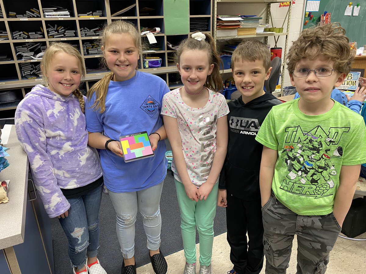 tuscolart301's tweet photo. These kiddos solved the IQ puzzle today. They were super excited. https://t.co/vEs9MkbaFO