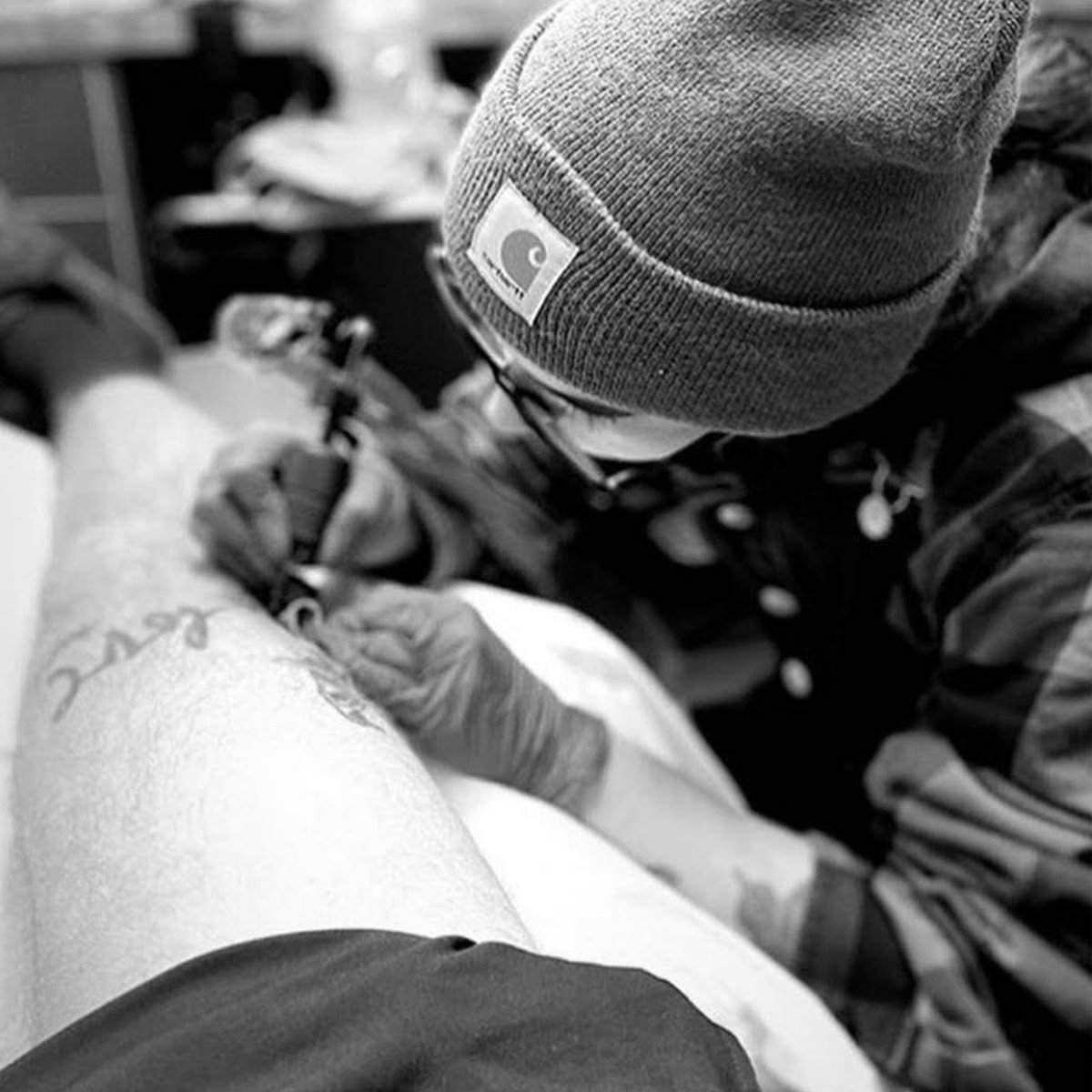 SaintSabrinas's tweet photo. Happy anniversary Andrea! It has been 2 wonderful years having you here. We have seen you grow so much, starting as a tattoo apprentice and now an artist! We couldn't be more proud to have Andrea as a part of our team, and are very excited to see what her future here holds. https://t.co/mEzNIuuOOK
