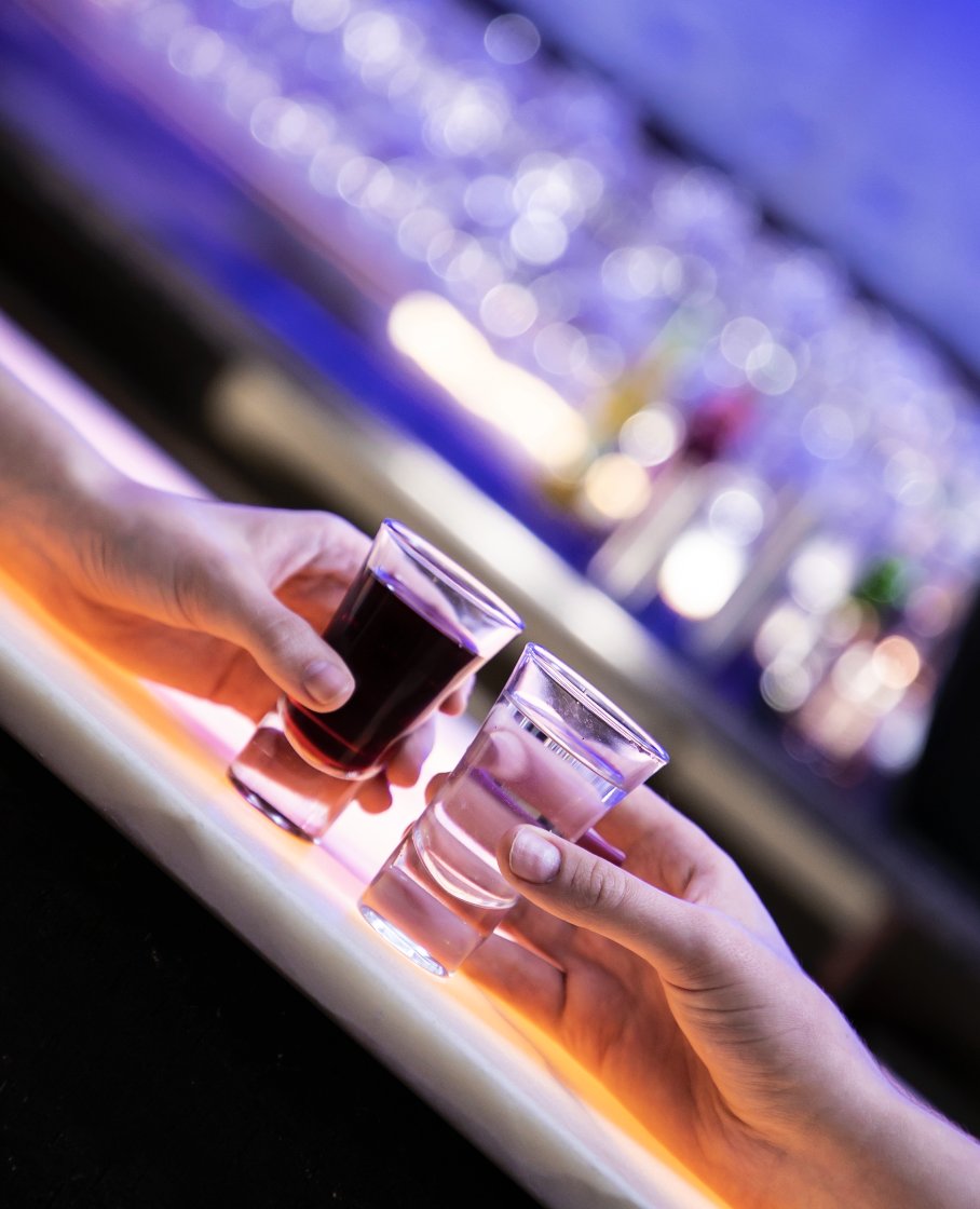 No plans this Friday?! Party the night away at our 70's and 80's Flashback Disco! 🕺  

13th March | 7:30PM-1:00AM | 2 course dinner | Followed by Resident DJ | £15PP  

📞01226 299571 to book!