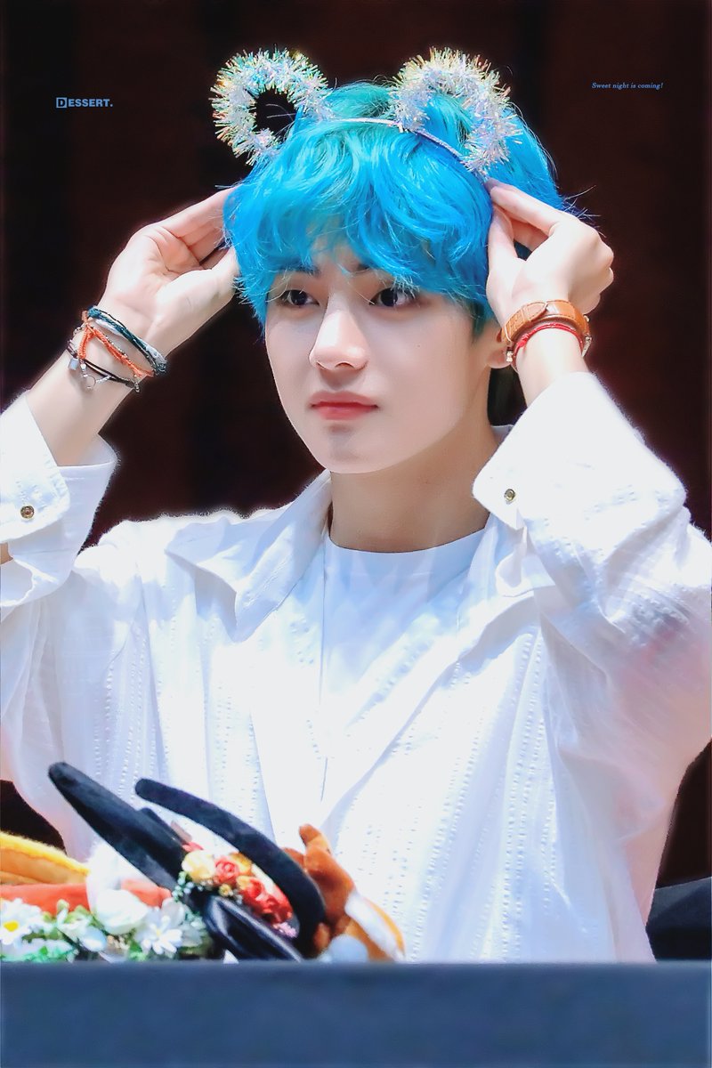 _SweetenerV's tweet image. 🥳🥳🥳🥳

#SweetNightByV_이태원클라쓰OST
#SweetNightApproaching
#TAEHYUNG #뷔 #BTSV #V
#태형 #방탄소년단뷔 
@BTS_twt