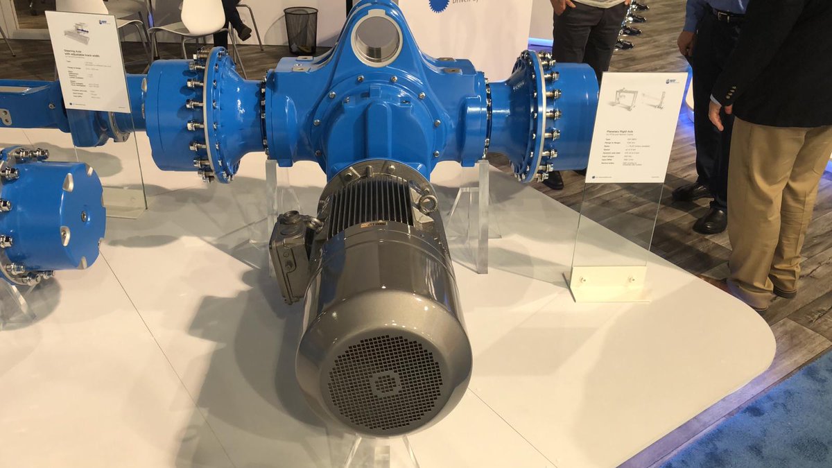 nafaxles's tweet image. Looking for a hydraulic or electric #DriveSolution for your RTGC?
Stop by booth S83030 at #CONEXPOCONAGG2020 and talk with our team about your project 👷
#CONEXPOCONAGG