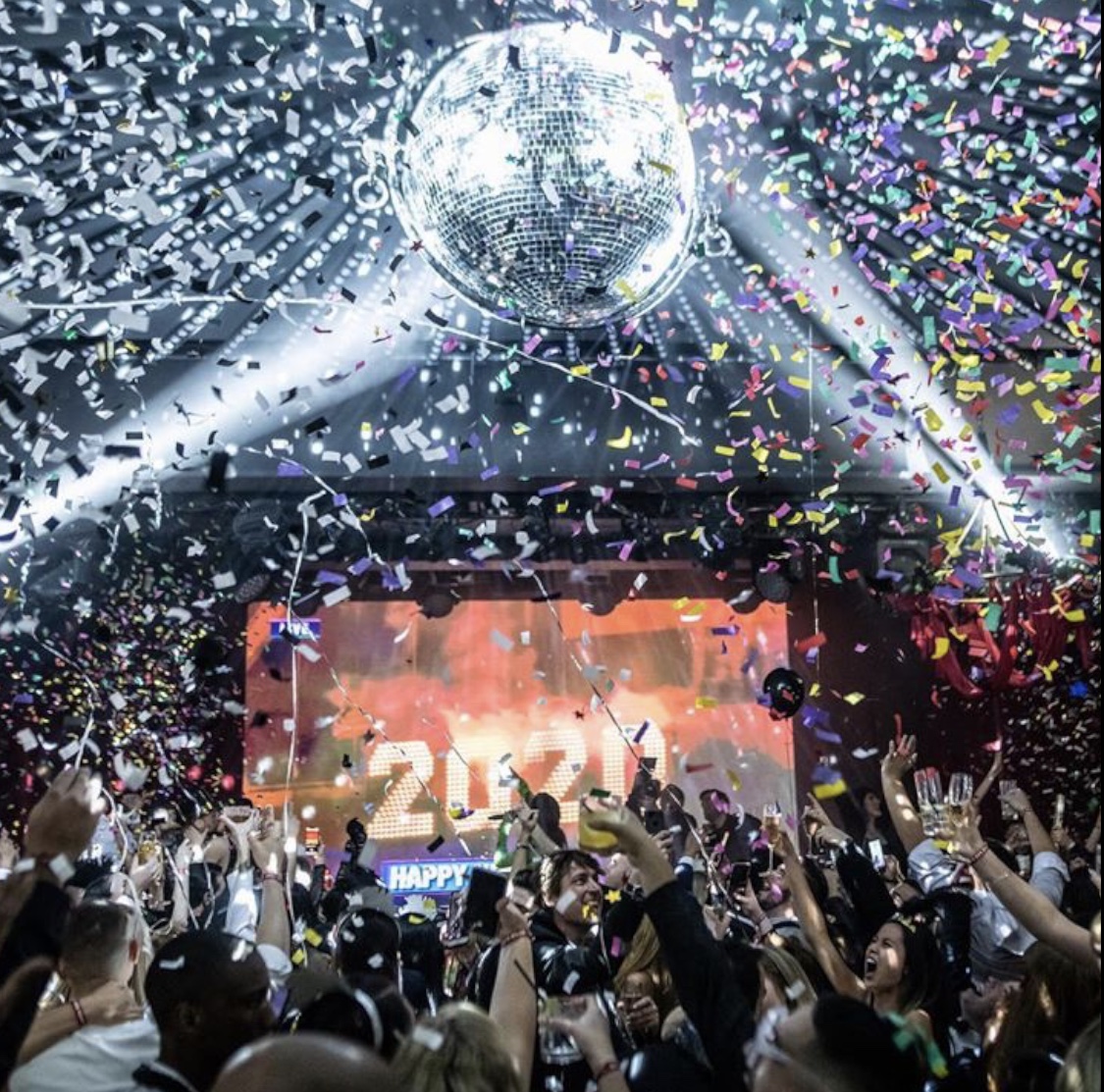 EDITION Times Square tweet media