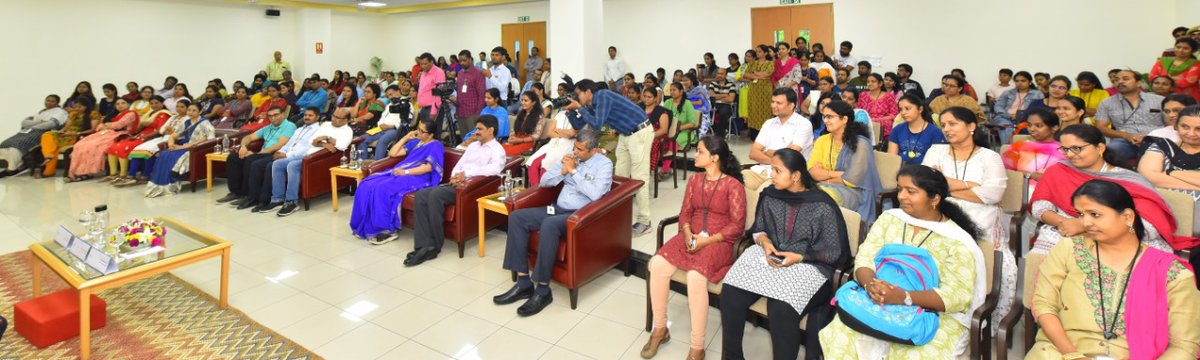 DrTamilisai4BJP's tweet photo. Hon'ble Governor as Chief Guest attends the  “International Women”s Day”. Org by Infosys. at Infosys Gachibowli Campus on 12-03-2020 https://t.co/g7Ad5rYrKT