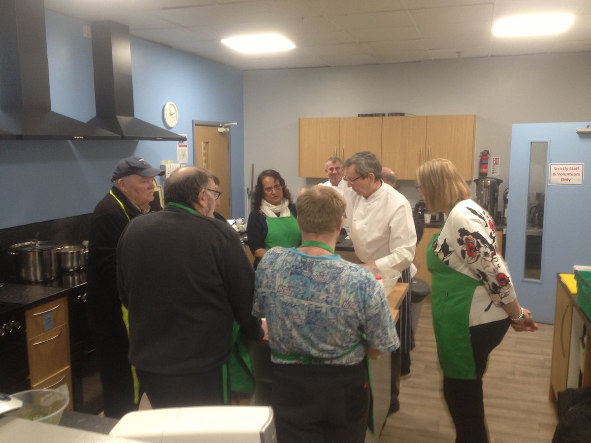 theveteransfood's tweet image. Our Veterans Chef Brigade cooking up a storm in Middleton today @inspireM24 @rbhousing #veterans #communitycooking