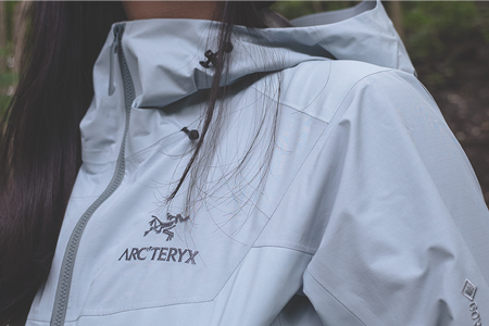 The new and improved Zeta SL is here. Six local partners were granted early access to shoot and style the new Zeta SL. It's up to YOU to pick the winner. There's over $750 on the line in Arc'teryx Gift Cards. Zeta SL Launch Event: March 15th, 1-4PM loom.ly/6cwp_60