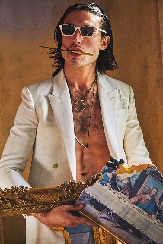 最新のGQ誌のエズラ・ミラー🎨 EZRA MILLER GQ Style UK S/S 2020