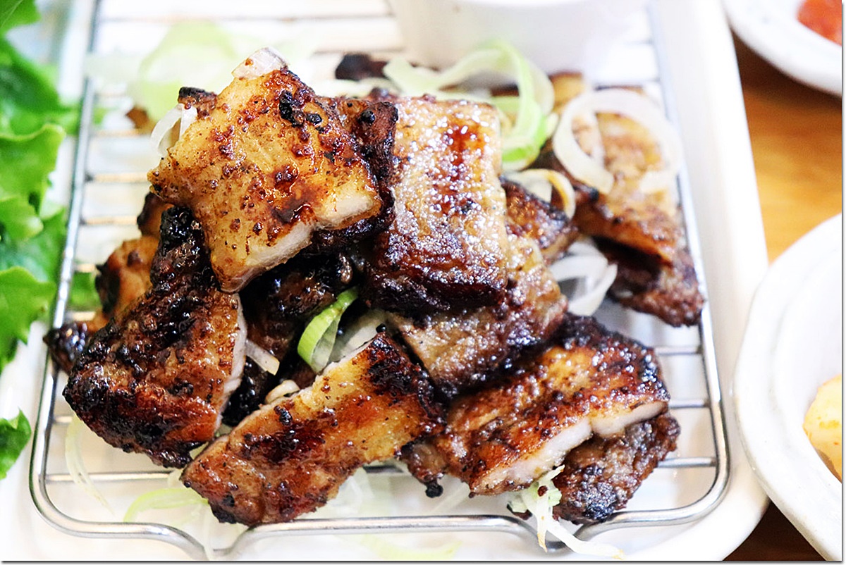 공릉동 골목식당 조은 밥상 삽겹구이 
불맛 삼겹살 굿!

naver.me/Gii6phXe