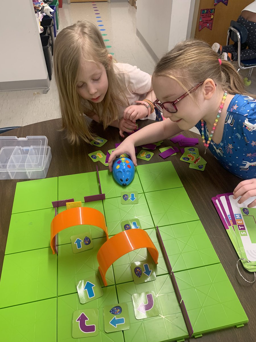 jaxprimaryart's tweet image. We ❤️ STEAM. #codeandgomouse