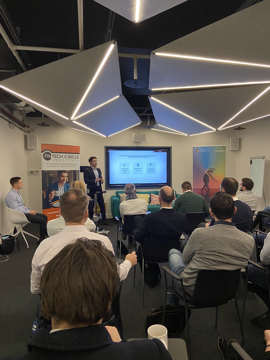 FINTECH Circle tweet media