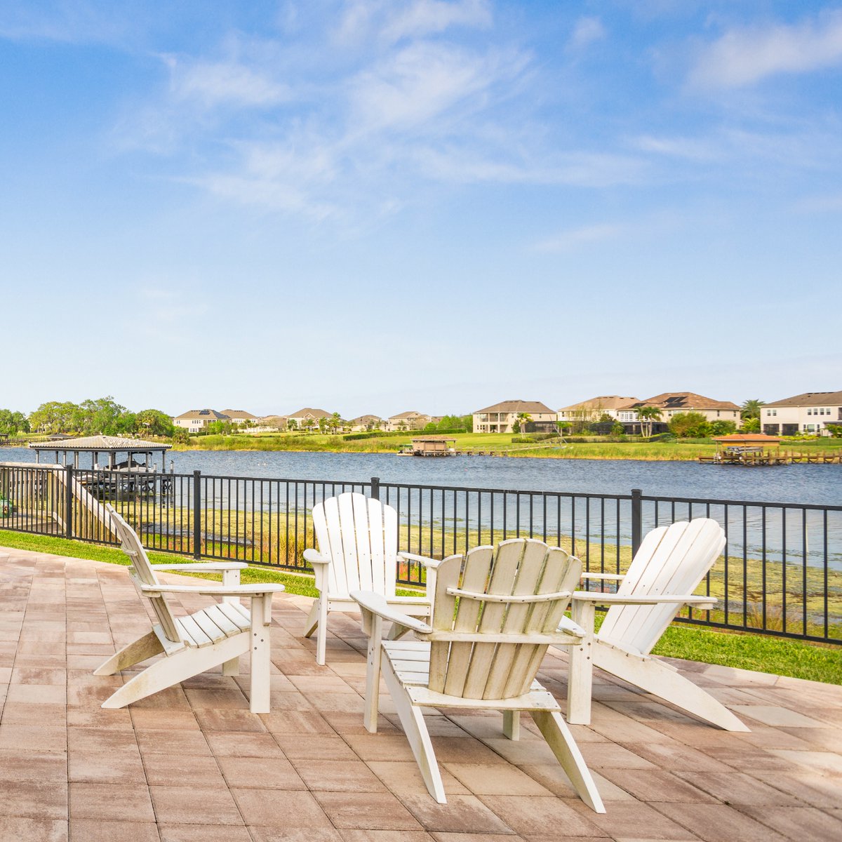 𝑾𝒊𝒕𝒉 𝒄𝒖𝒔𝒕𝒐𝒎 𝒖𝒑𝒈𝒓𝒂𝒅𝒆𝒔 &amp; 𝒇𝒆𝒂𝒕𝒖𝒓𝒆𝒔 𝒕𝒉𝒊𝒔 𝑳𝒂𝒌𝒆 𝑱𝒐𝒉𝒏 𝒆𝒔𝒕𝒂𝒕𝒆 𝒘𝒊𝒍𝒍 𝒕𝒓𝒖𝒍𝒚 𝒊𝒎𝒑𝒓𝒆𝒔𝒔. 
Learn more 👇 juliebettosini.stockworth.com/16623-broadwat…

16623 Broadwater Ave
Winter Garden, FL

#homeforsale #lakefront #luxuryhome #wintergarden #dreamkitchen