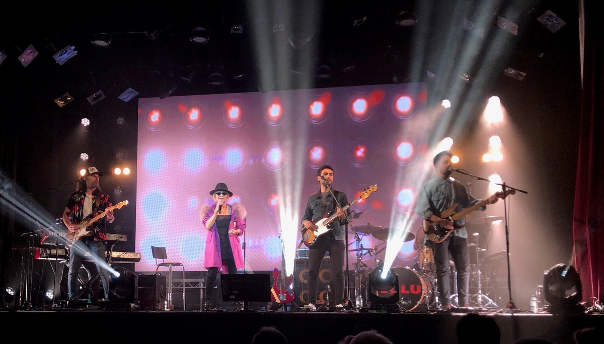 Lulu demonstrated her incredible passion and unrivalled talent at Harpenden Public Halls this week. Singer, songwriter, story teller, actress and national treasure, the evening was fantastic! 

harpendenpublichalls.co.uk