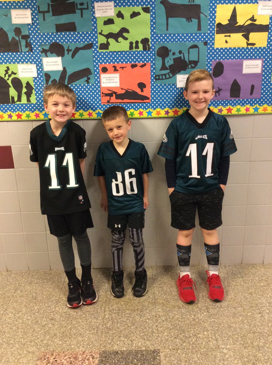 Twin day fun! <a href="/SASD_SalfordHil/">Salford Hills Elem</a>
