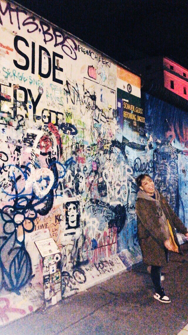 This is me WINNING the Icelandic Music Awards for Best Rap Album of the year 🏆💪🏽