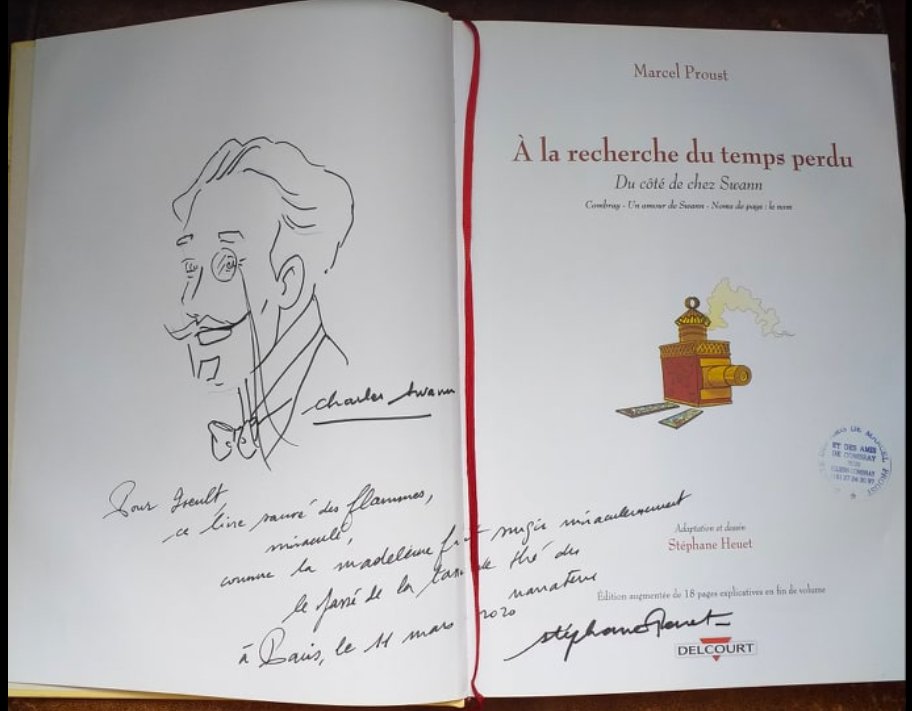 SolveigCB's tweet image. #ParisRetrouvé #expo "La Recherche en B.D." à l'Hôtel #LeSwann du 11 au 31 mars ! Merci à @StephaneHeuet d'avoir ainsi dédicacé cet exemplaire acheté l'année dernière à @ICombray pour ma fille et réchappé de l'incendie de ma maison il y a quelques mois !
#Proust #phénix