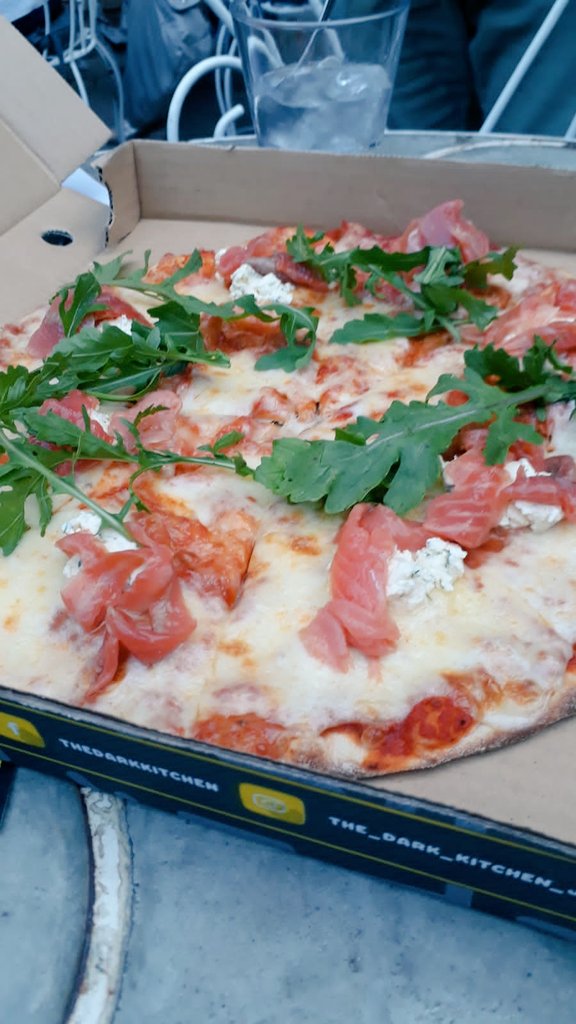 FamousGouws's tweet photo. When you are not a fan of Salmon on a pizza, but you cannot fault the Smoky Salmon..amazing! #FamousGouws #TheDarkKitchenJHB #TheDarkOrder https://t.co/hn1UwAxv3X
