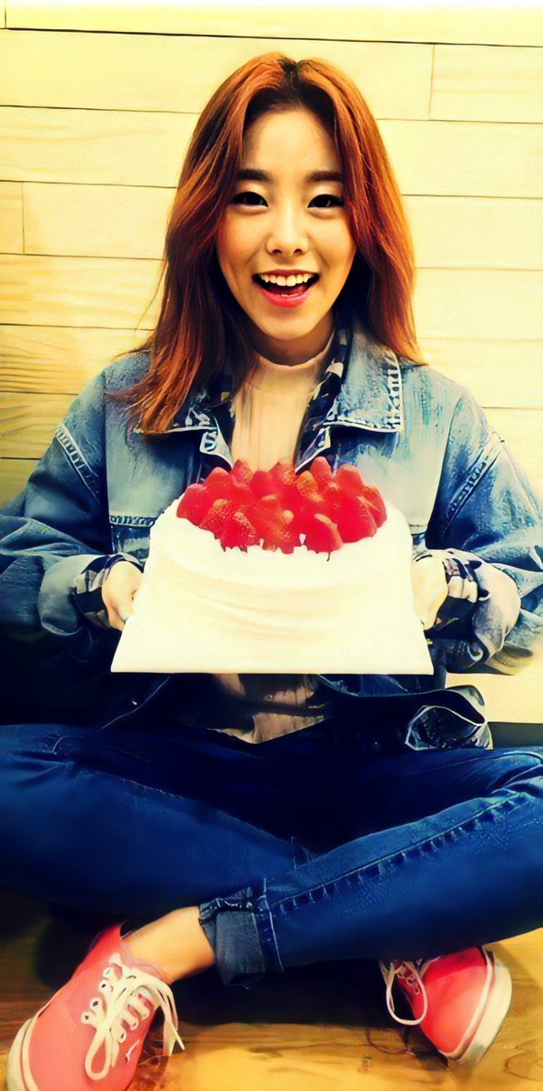 Just found out it's your birthday, @KIWIarry sooo...
HAPPY BIRTHDAY!!!! 🥳🎊🎉 I hope you day is filled with joy and fun!!