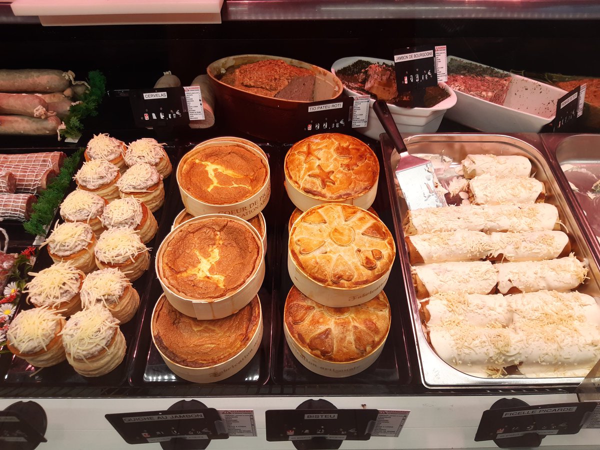 EspritFermier's tweet photo. - A retrouver aujourd'hui au rayon traiteur -
Des bisteux, des ficelles picardes, des bouchées à la reine (jambon/champignons/béchamel) et des quiches au jambon signés Coeur de Picardie !
Bon appétit... 😋 https://t.co/rfPkCdxFbE