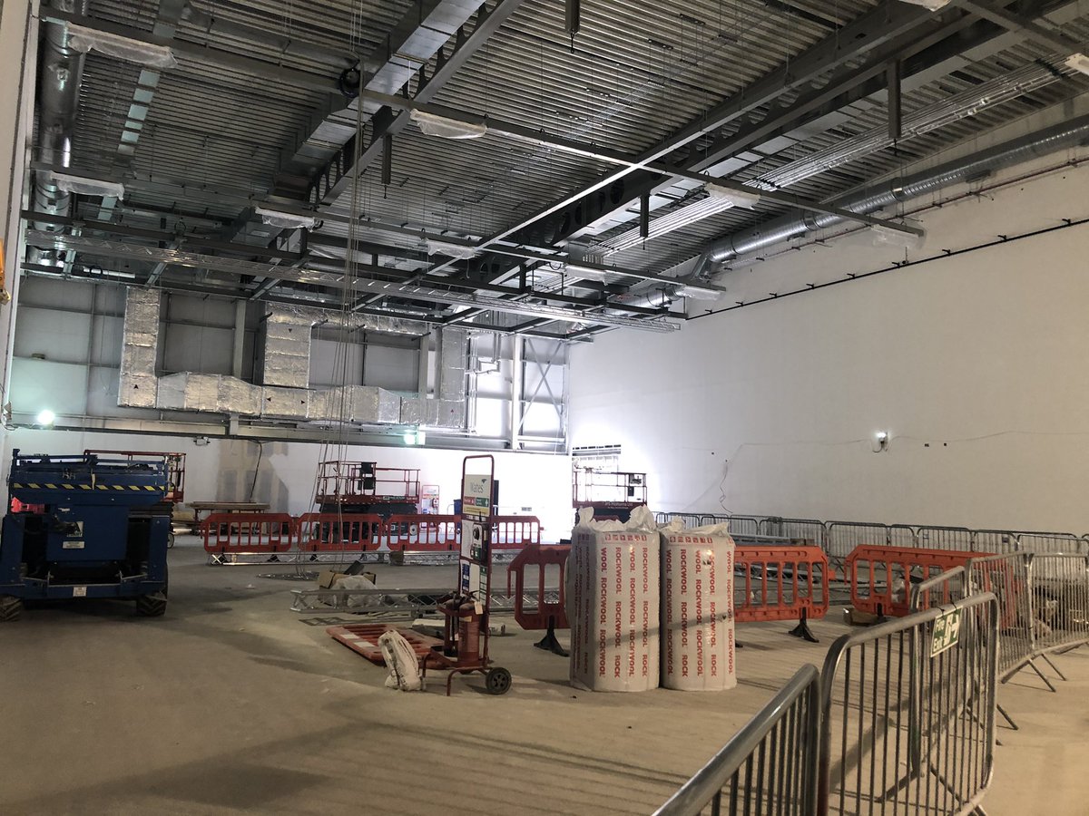 RBWM's tweet image. And here’s some pics of the gym, new cafe, cultural suite (which can be used as a theatre) and new sports hall @MagnetLeisure @WatesGroup