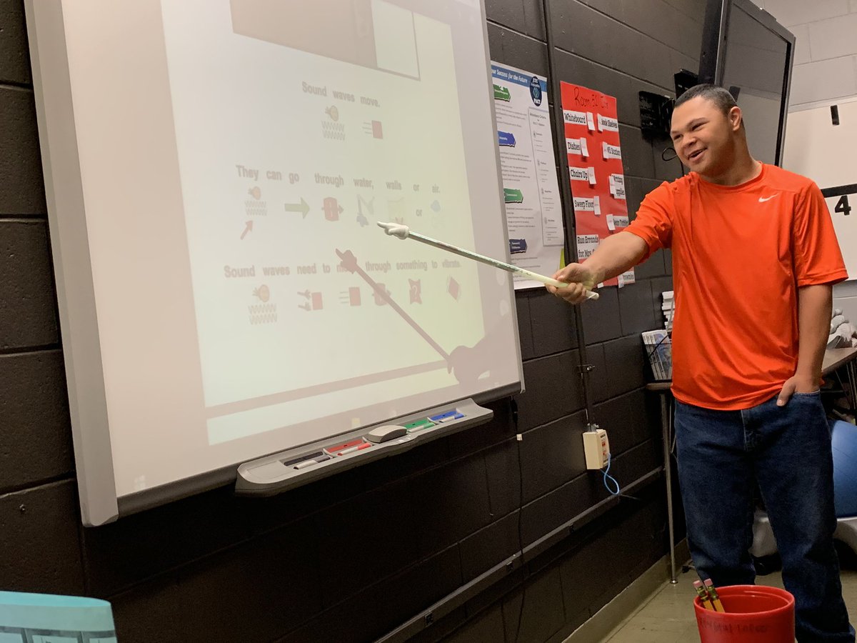 osterberg39's tweet photo. The STUDENTS took turns reading to the class today! March is Reading Month is so fun! #nwcs1920 https://t.co/abRV8DDW3o