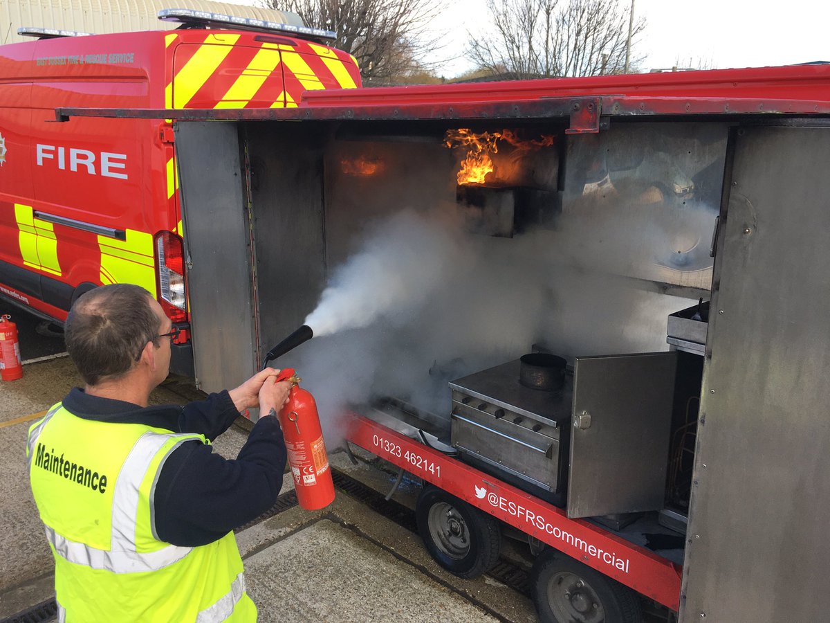 FireTrainingRaj's tweet photo. This morning staff at a large employer in Newhaven attended Fire Marshal Training. #Newhaven #AvisWay #EuroBusinessPark #FireMarshal https://t.co/ZrqIwcYdJp
