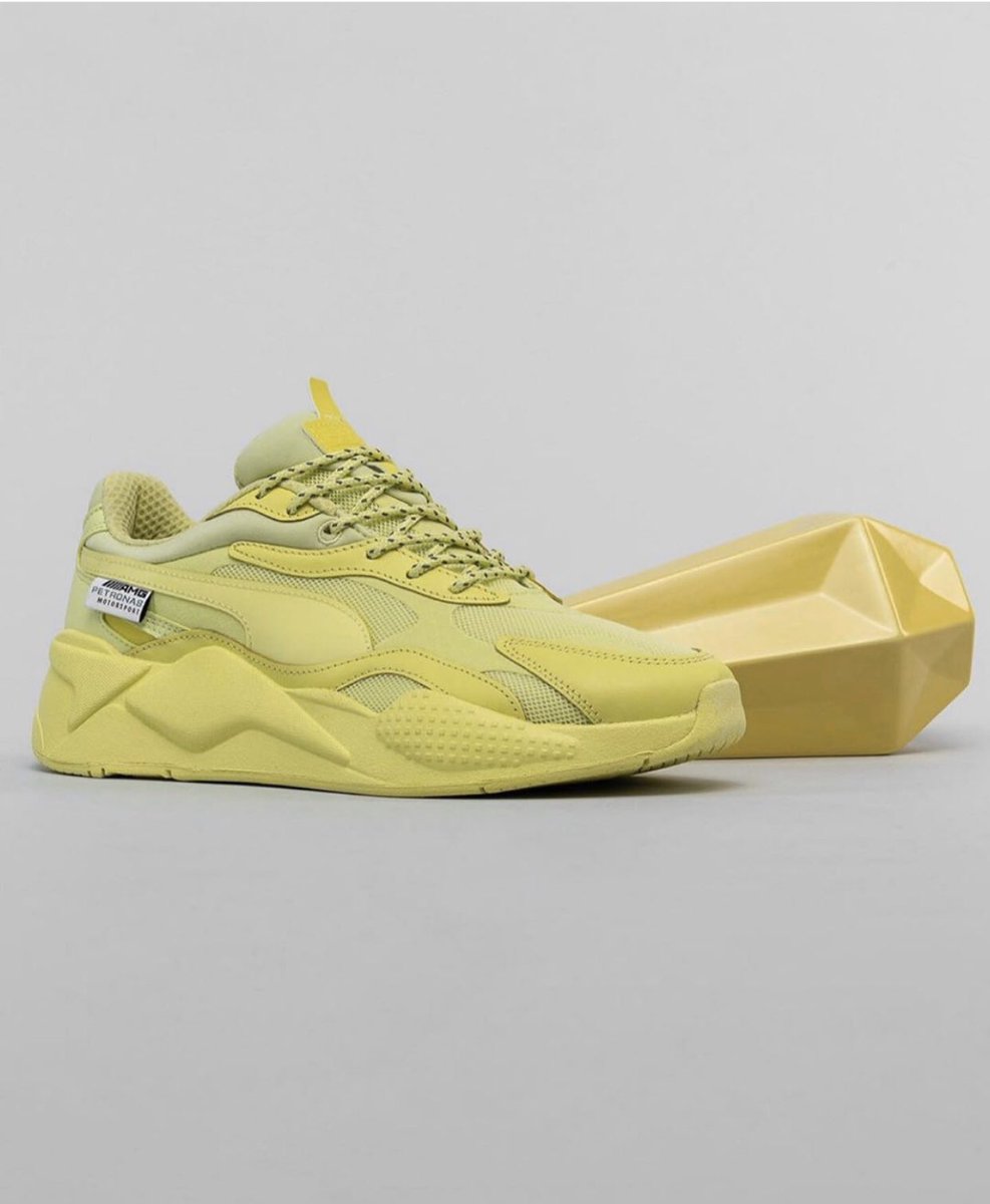 ArtComme's tweet photo. @puma x @mercedesamg 

https://t.co/hVXDxjl0H5 https://t.co/xS1eugVZNY