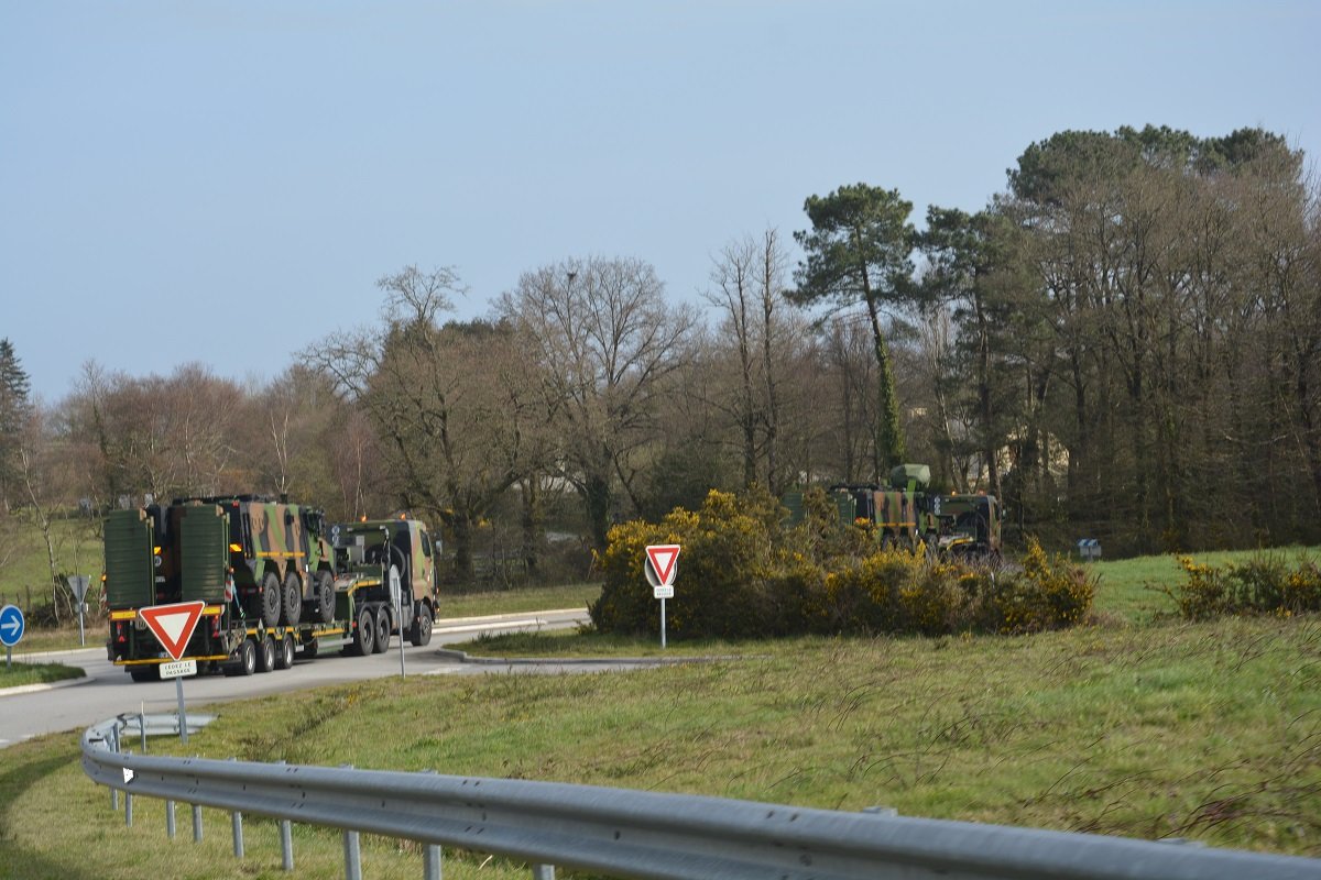 ES6mbvRX0Ag1WZR?format=jpg&name=medium