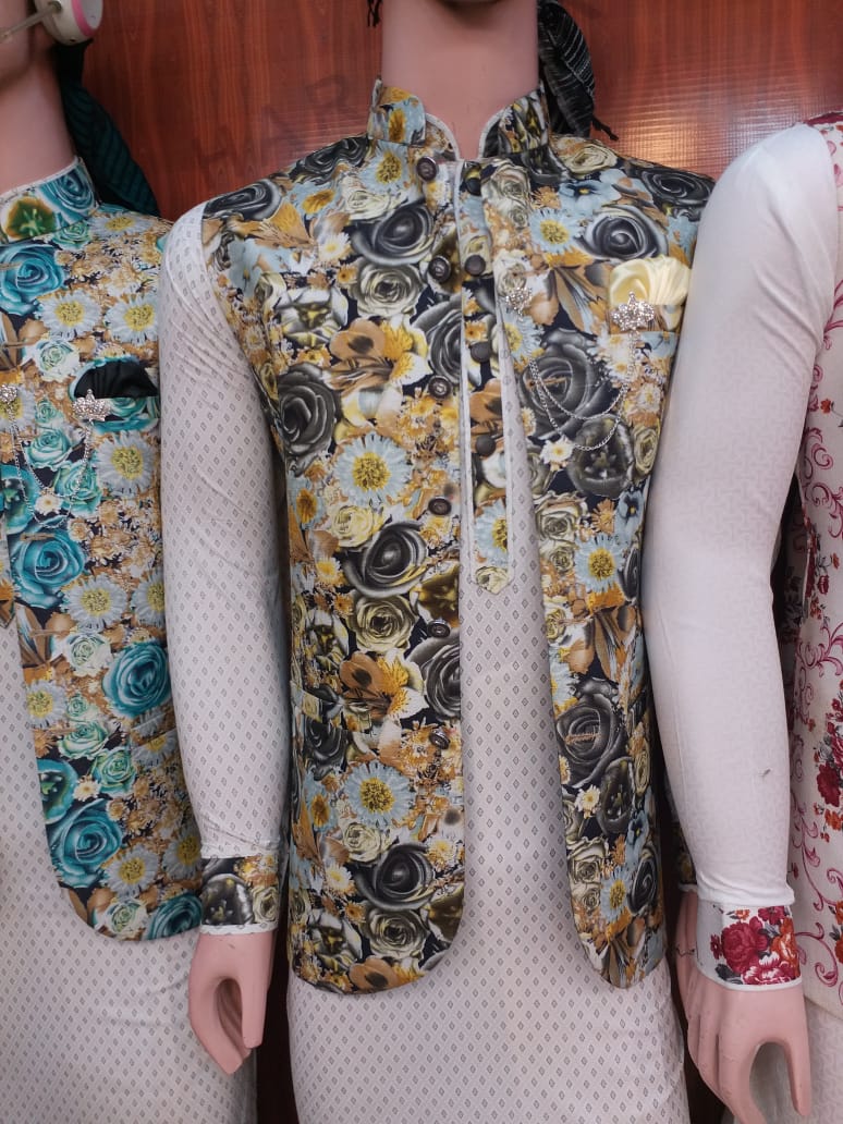 GlacierFabrics's tweet photo. Best Gents unstitched kurtas at very reasonable prices. For more collections and order please call or whatsapp us +923121053373
#fancykurtas #unstitchedkurtas  #kurtas https://t.co/2XQqalfTRA