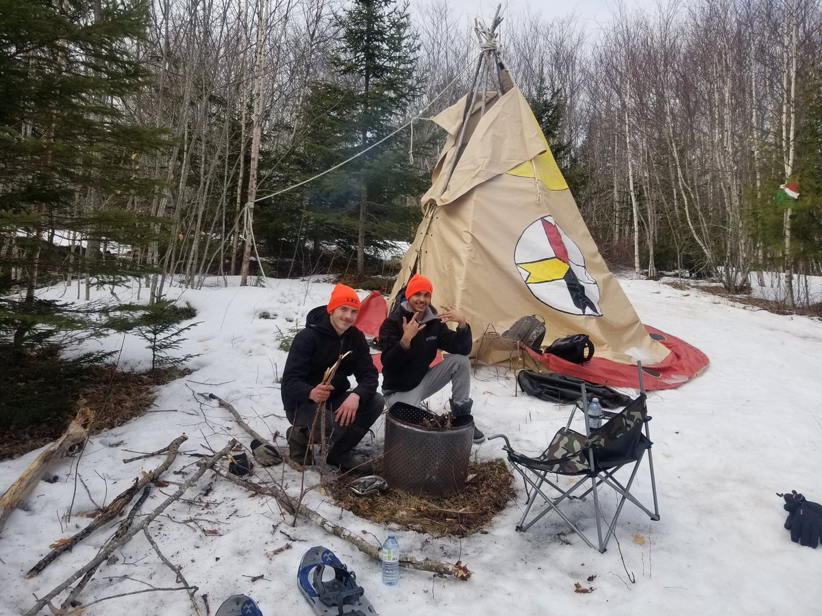 LecMles2015's tweet photo. 10th Annual Female Snowshoe Challenge!  Field Marshals are essential to a safe event! https://t.co/HKNomlgBZn