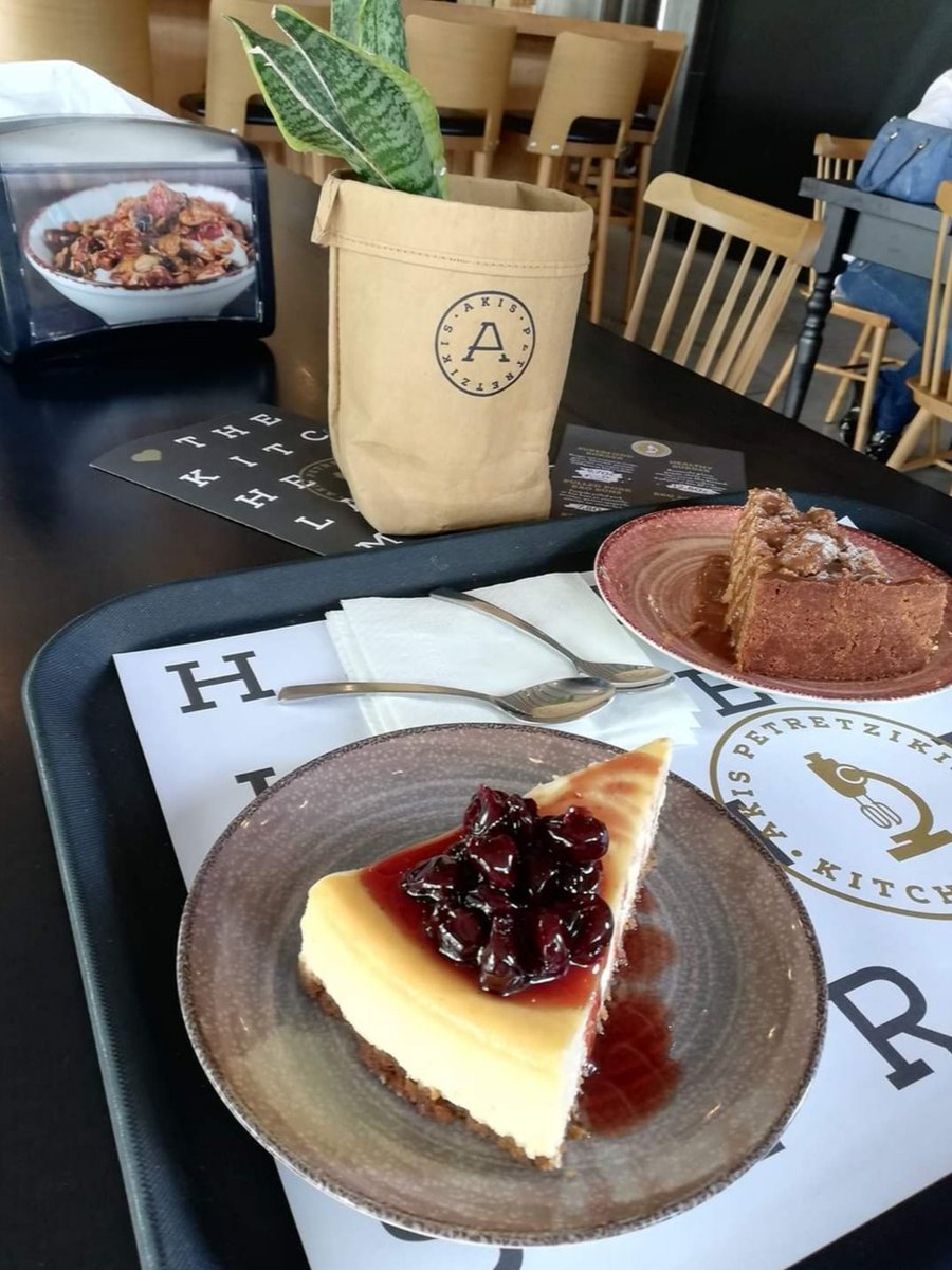 DimKougk's tweet image. Καλό απόγευμα...
#kitchenlab #akispetretzikis