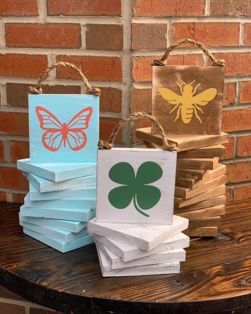 How cute are these? Nailed It! will have these adorable make and takes for just $5 from 12 pm to 5 pm at Shamrock'n the Village! Come see them and all of your favorite Village businesses for raflles, giveaways, samples, and more