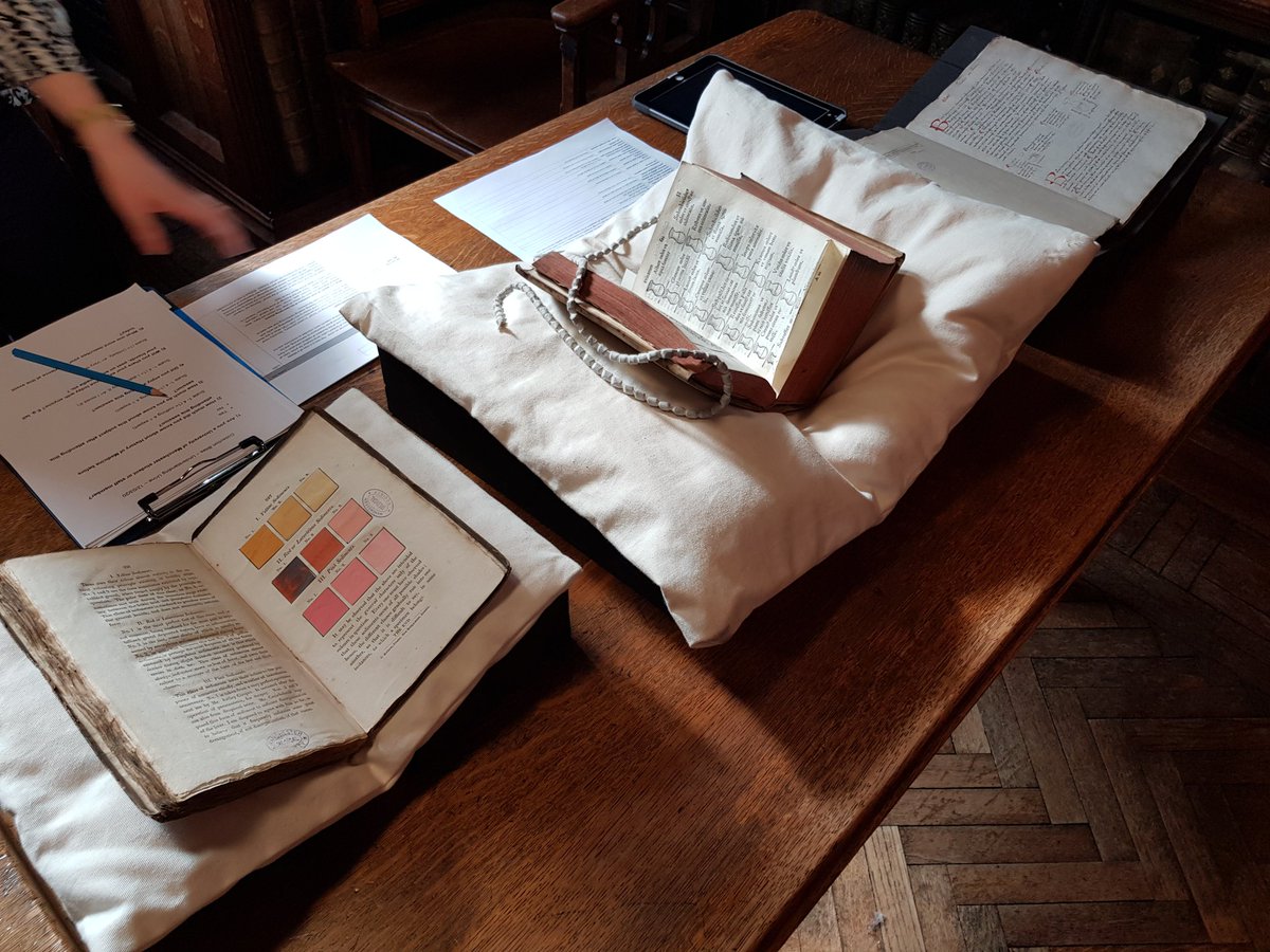 Very excited for the first <a href="/TheJohnRylands/">John Rylands Research Institute and Library</a> Collection Bites with <a href="/UoM_Charlotte/">Charlotte Hoare</a>  Items on display will look at the diagnosis of urine over time. Urine for a treat! #stillopen #manchesterevents