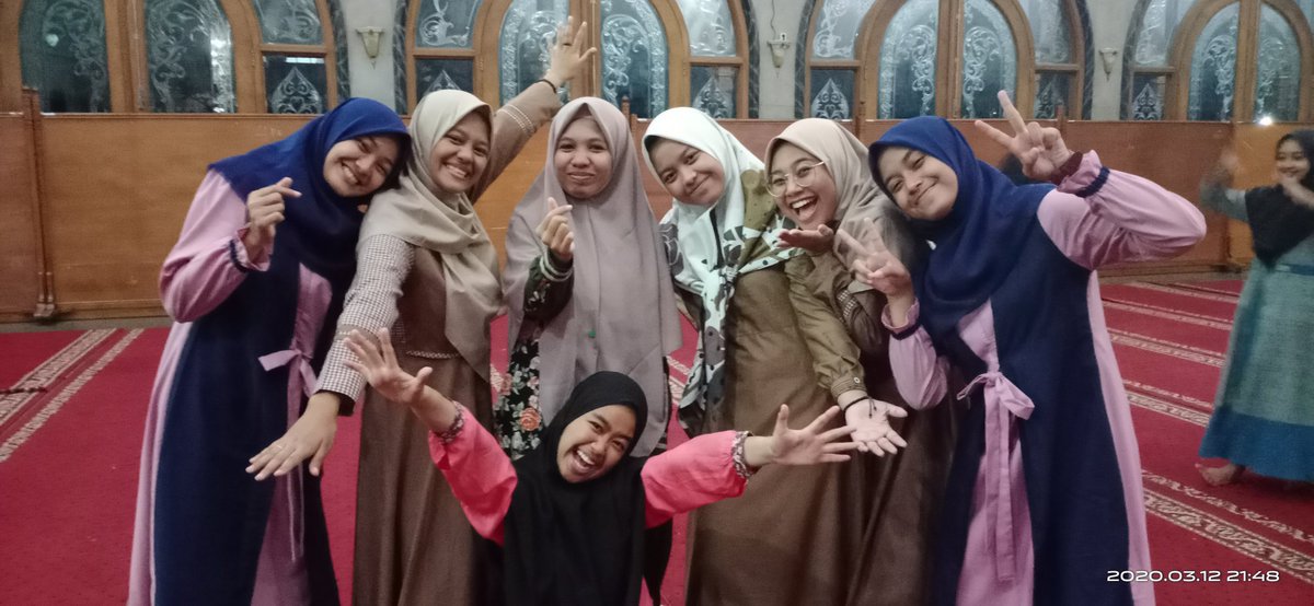 nafsu_mutmainah's tweet image. jika kau mengikuti senyummu, kau akan sampai pada kebahagiaan dan apabila kau mengikuti amarahmu kau akan sampai pada masalah

#alrifaie2 #santriazamy #smadaf