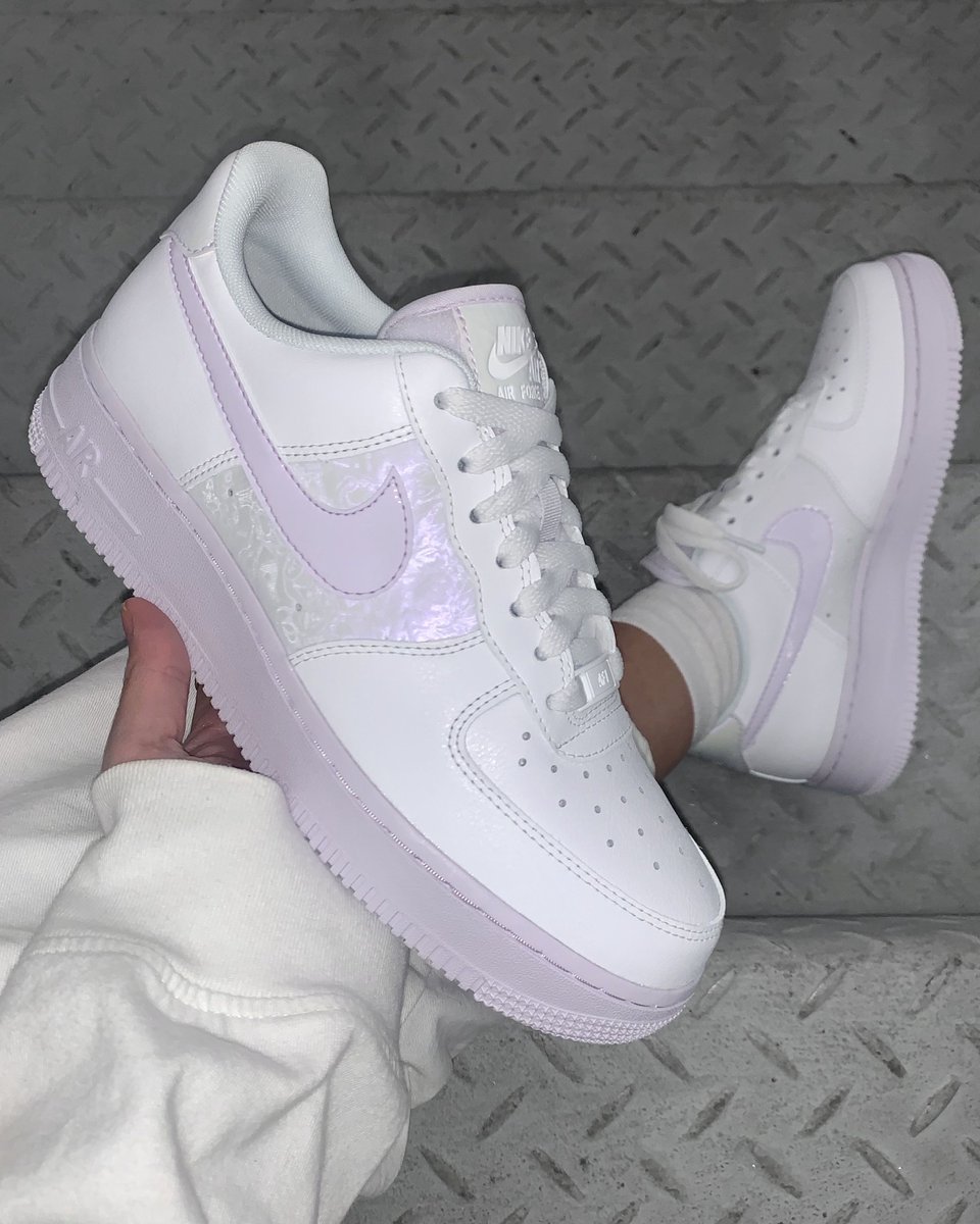 Nike Air Force 1 'White/Barely Grape 